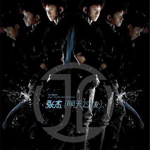 壮熊Gay搓澡工2023
